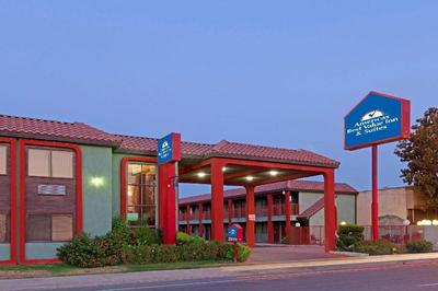 Americas Best Value Inn & Suites Bakersfield Centr