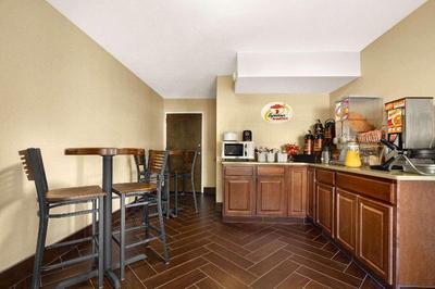 Rodeway Inn Madison