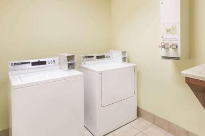Wingate by Wyndham Savannah Gateway