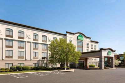 Wingate By Wyndham Cincinnati/Blue Ash