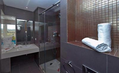Relax Hotel Kenitra