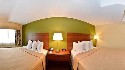 Quality Inn Flamingo Beach Area