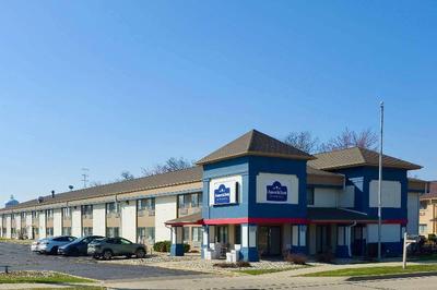 AmericInn by Wyndham Beloit