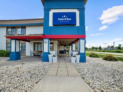 AmericInn by Wyndham Beloit