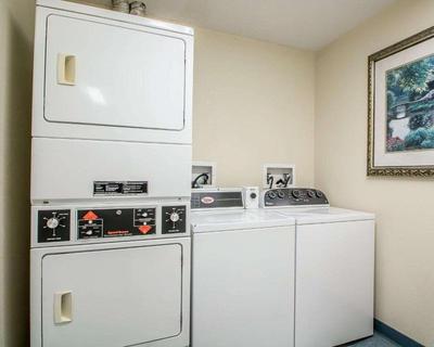Birch Hill Suites Columbia – Hwy 63 & I-70