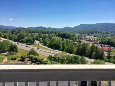 Econo Lodge South