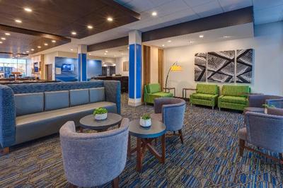 Holiday Inn Express And Sts Eau Claire West I-94