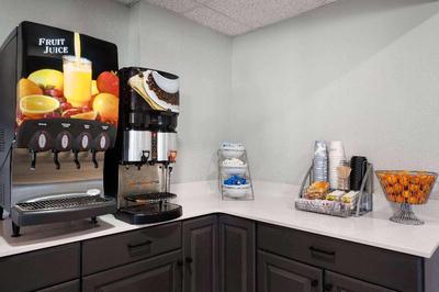 Super 8 by Wyndham Columbus