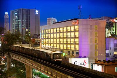 Grand 5 Hotel & Plaza Sukhumvit Bangkok (SHA +)