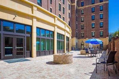 Fairfield Inn & Suites Savannah Downtown