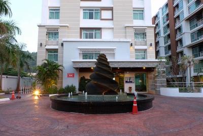 iCheck inn Residence Patong