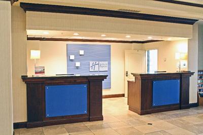 Holiday Inn Express and Suites Cape Girardeau I 55