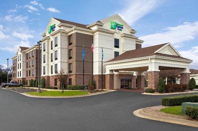Holiday Inn Express and Suites Durant