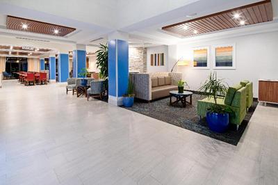 Holiday Inn Express and Suites Atascadero