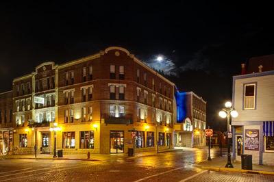 Holiday Inn Express and Suites Deadwood Gold Dust