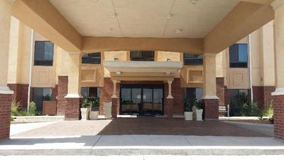 Holiday Inn Express and Suites Deming Mimbres Vall