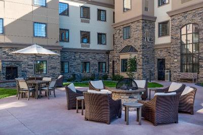 Staybridge Suites Eau Claire Altoona