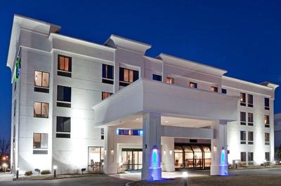 Holiday Inn Express Fishkill Mid Hudson Valley