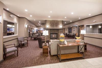 Holiday Inn Express and Suites Yankton