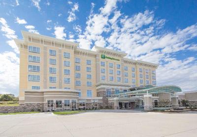 Holiday Inn Hotel and Suites Davenport
