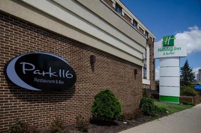Quality Inn & Suites Downtown Mansfield