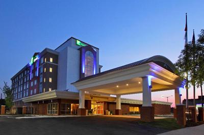 Holiday Inn Express Augusta Downtown