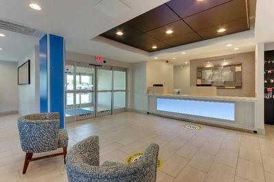 Holiday Inn Express and Suites Corbin