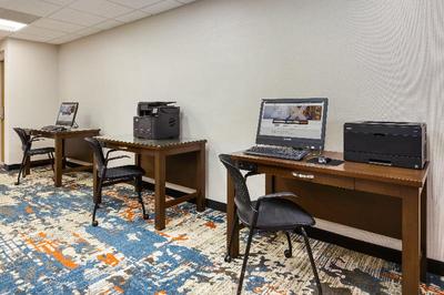Crowne Plaza Columbus North Worthington