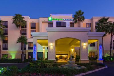 Holiday Inn Express and Suites Kendall East Miami