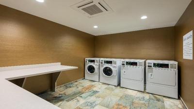 Holiday Inn Express and Suites Butte