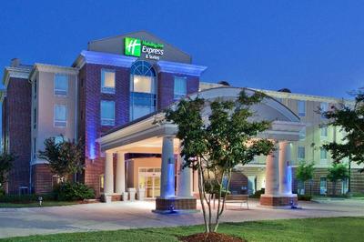 Holiday Inn Express and Suites Baton Rouge East