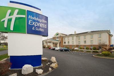 Holiday Inn Express and Suites Chambersburg