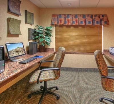 Holiday Inn Express and Suites Las Vegas
