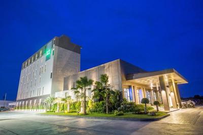The Crystal Hotel Buriram