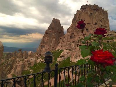 Caldera Cave Hotel