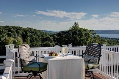 Tarrytown House Estate