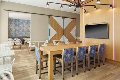 SpringHill Suites New Orleans Downtown/CanalStreet