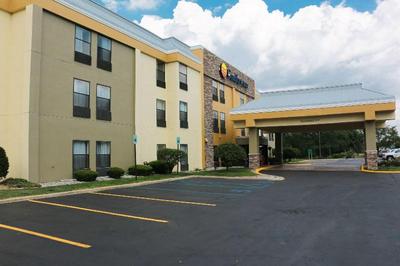 Comfort Inn Wings Stadium