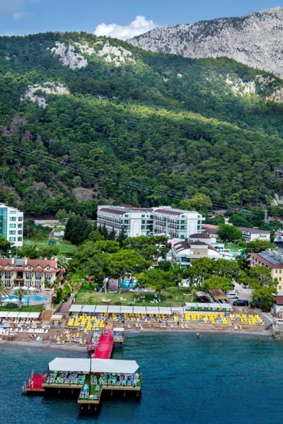 Dosinia Luxury Resort