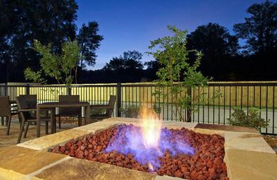 Holiday Inn Express and Suites Columbus North