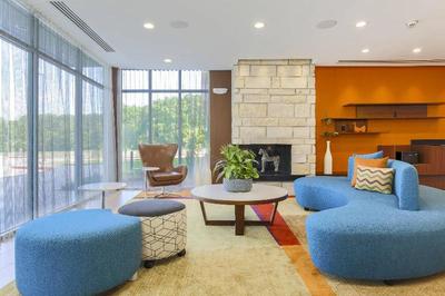 Fairfield Inn & Suites Decatur at Decatur Conferen