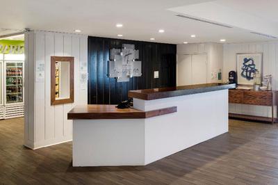 Holiday Inn Bloomington W MSP Airport Area