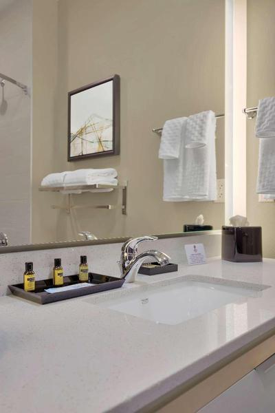 Best Western Plus Fillmore Inn & Suites