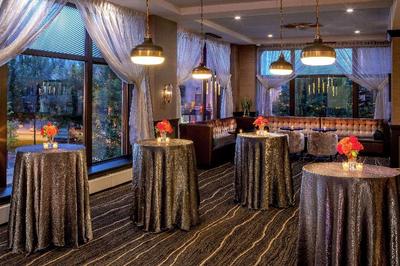 DoubleTree by Hilton Youngstown Downtown, OH