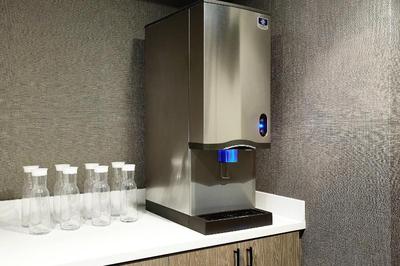 AC Hotel Tampa Airport