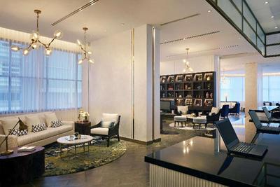 Hyatt Place Bangkok Sukhumvit 24
