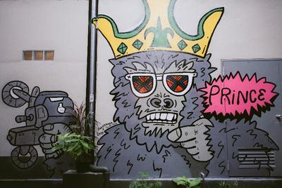 Prince Theatre Heritage Stay Hostel - Silom
