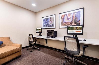 Candlewood Suites Eau Claire I-94