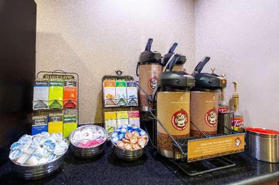 AmericInn by Wyndham Burlington