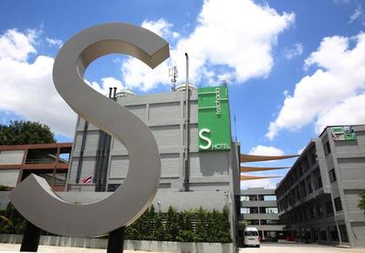 S Ratchada Leisure Hotel
